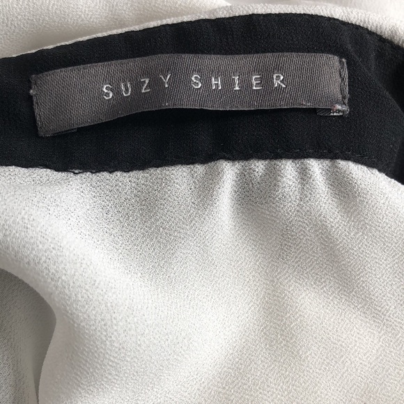 Sheer Button Black & White Top - Picture 2 of 3